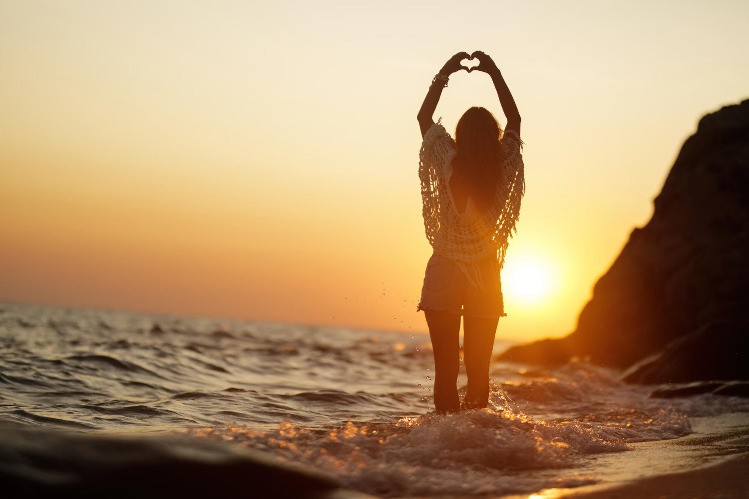 An Ayurvedic Guide to Bright Skin This Summer